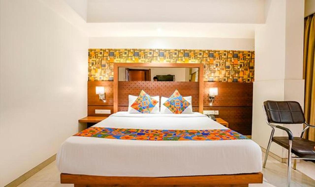 Srikrishna Paradise Hotel Thane Navi Mumbai Exterior foto