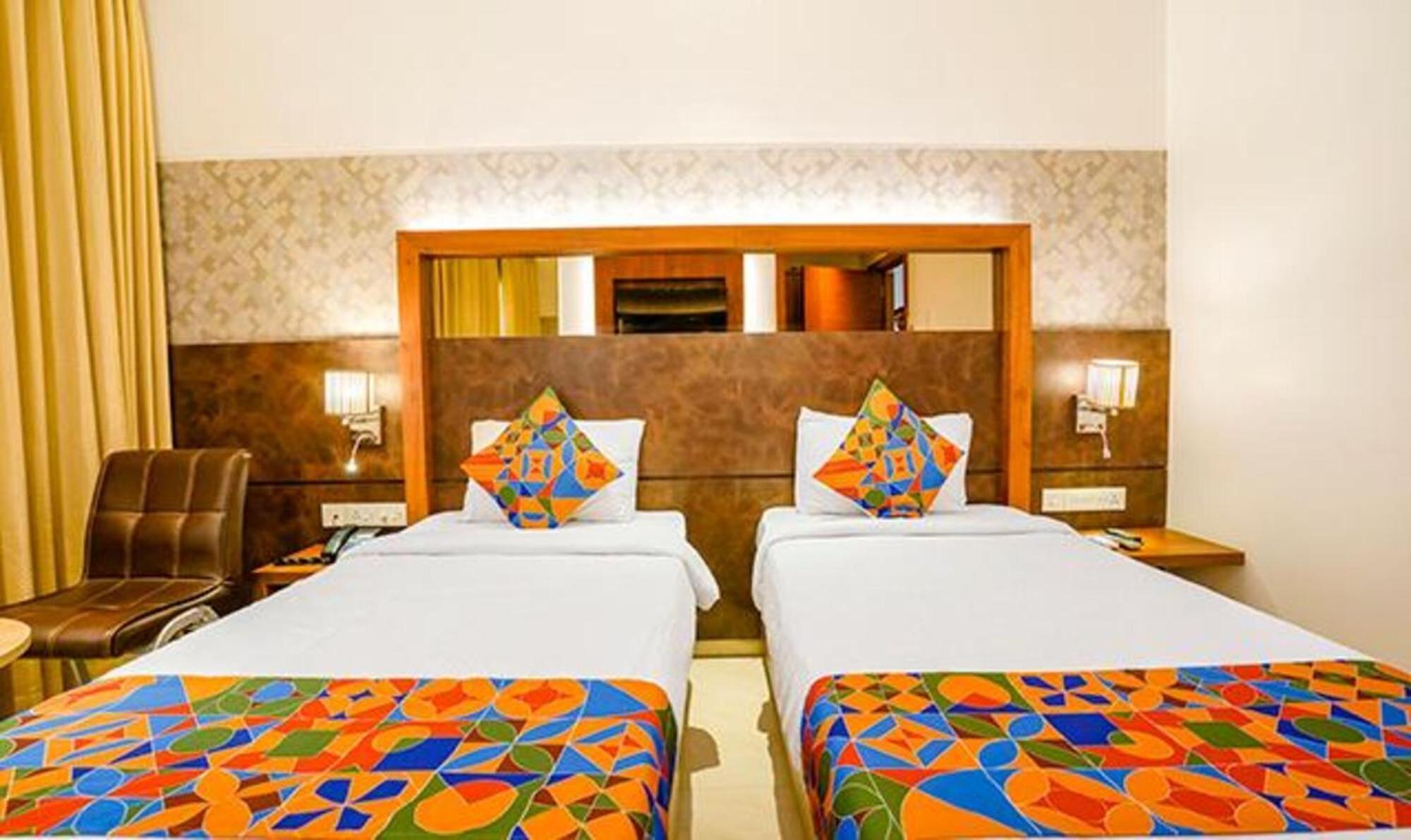 Srikrishna Paradise Hotel Thane Navi Mumbai Exterior foto